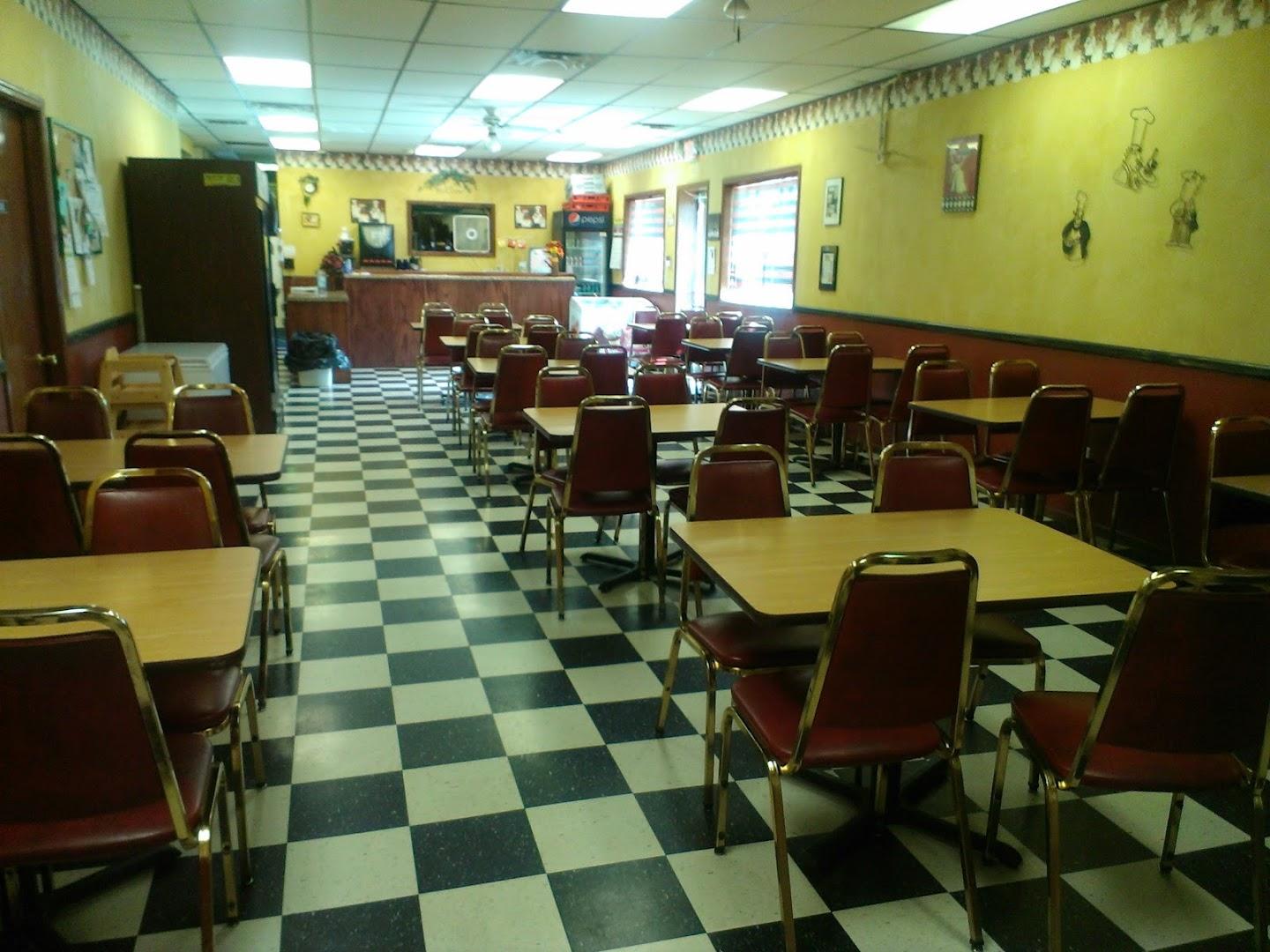 DJ's Pizza & Lounge
